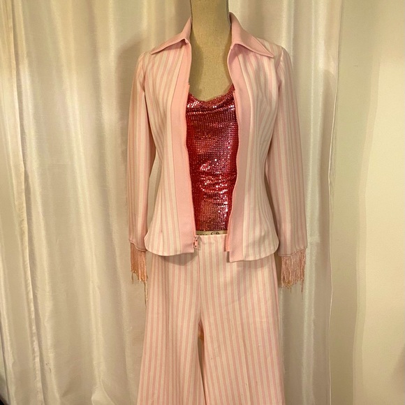 1970’s Vintage Disco Pink Suit with Fringe - Picture 2 of 14